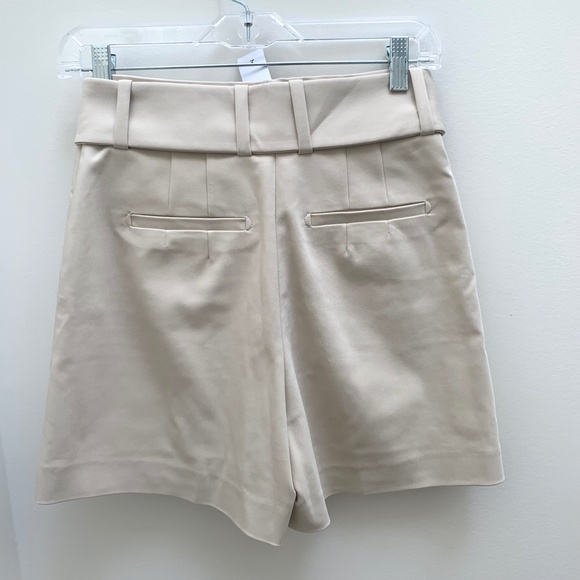 Babaton | Torino Short - Picture 4 of 7